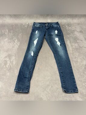 Jean 9 Dark Blue Distressed Women’s skinny Jeans denim stretchy size 7